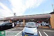 セブンイレブン横浜瀬谷二ツ橋店 徒歩3分。コンビニ 220m
