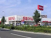 西友藤沢石川店 686m