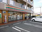 セブンイレブン藤沢石川3丁目店 133m