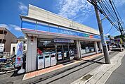 ローソン海老名東柏ケ谷2丁目店 112m