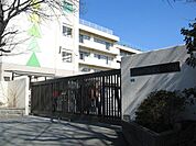 海老名小学校 700m