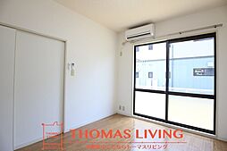 ドエル鴨生田 B棟 1階3DKのリビング/ダイニング