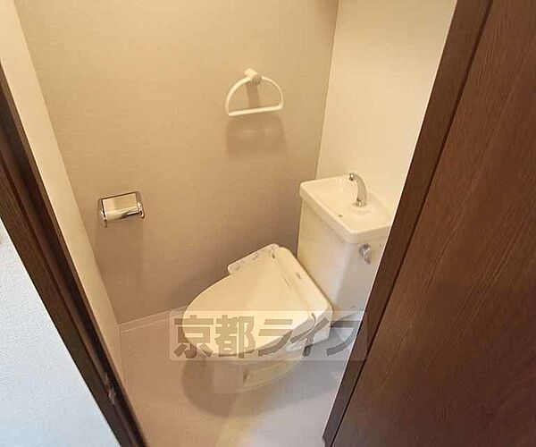 画像25:トイレの別角度です。