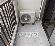 幅員の広いバルコニーです