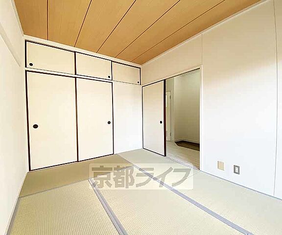 寝室