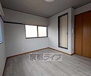 ひろびろとした居室です。ゆったりくつろげますね。
