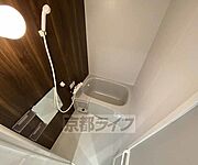 鏡のある便利なお風呂