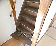 手すり付き階段
