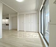 別方向から見た居室です。