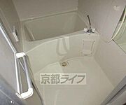 綺麗なバスルームです