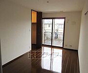 明るいお部屋です