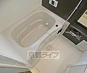 鏡のある便利なお風呂