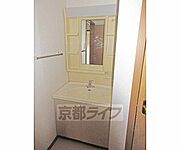 独立の洗面台で使いやすいですね
