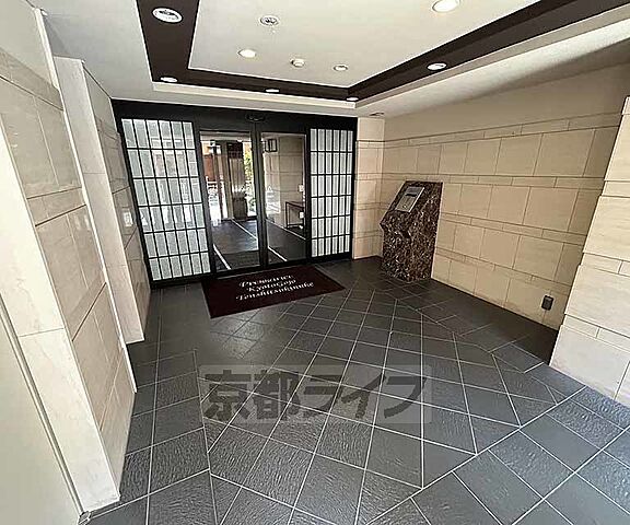 エントランス