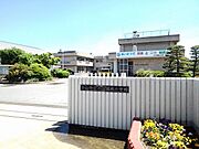 小山市立小山城南小学校まで230m