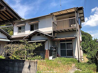 外観：東区水門町　9LDL木造2階建。土地面積97坪以上！