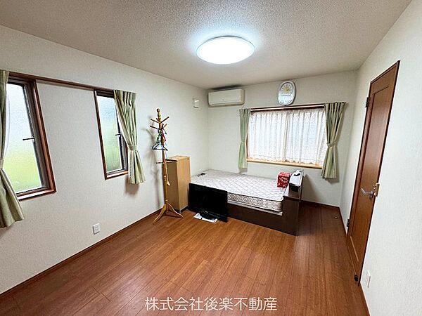 寝室