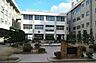 周辺：岡山市立芳泉小学校（1948m）