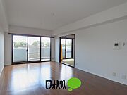 リビングダイニング