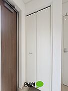 シューズボックス