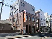 吉祥寺本町郵便局 155m
