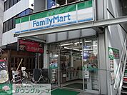 ファミリーマート下石神井一丁目店 徒歩8分。コンビニ 640m