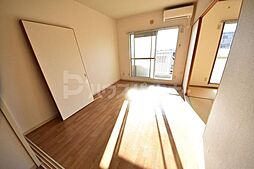 都営新宿線 本八幡駅 徒歩10分の賃貸マンション 5階3DKのリビング/ダイニング