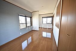 JR総武線 本八幡駅 徒歩26分の賃貸アパート 2階1LDKのリビング/ダイニング