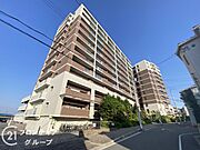 スーパー、コンビニが徒歩圏内のマンションは、日常の買い物が便利で、生活の利便性が高い魅力的な住環境です！