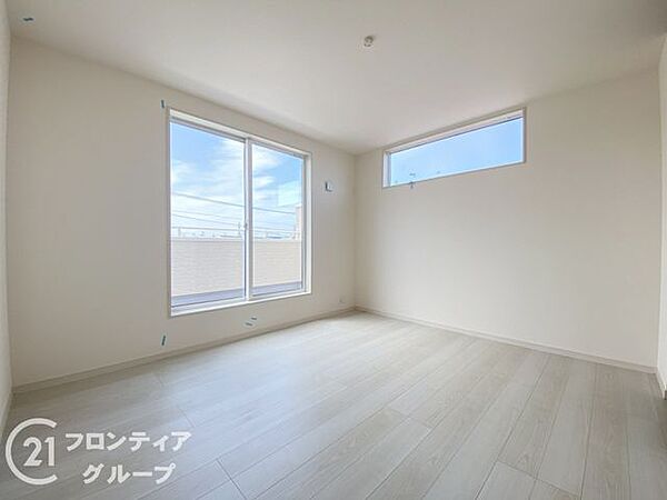 寝室を拡大表示