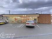 セブンイレブン堺日置荘原寺町店 徒歩8分。 580m