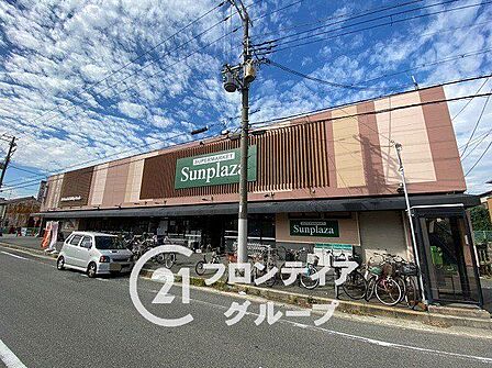 サンプラザ堺少林寺町西店 徒歩9分。 670m