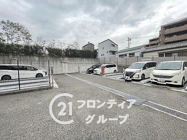 駐車場を拡大表示