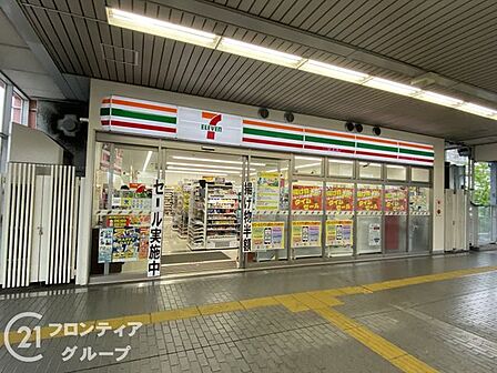 セブンイレブン南海栂・美木多駅店 徒歩9分。 650m