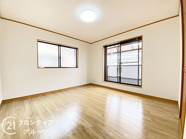 寝室を拡大表示