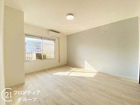 住まい選びは、価格や立地だけでなく、将来の暮らし方まで含めて考えることが大切です。今の段階で気になっていることを、まずスタッフに話してみてください