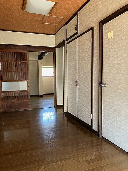 室内