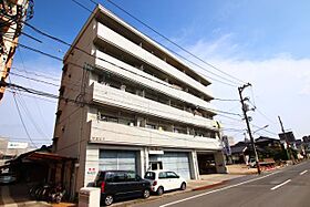 和田ビル  ｜ 広島県広島市西区三滝町12番26号（賃貸マンション1DK・4階・22.00㎡） その1