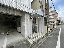 6 / 9