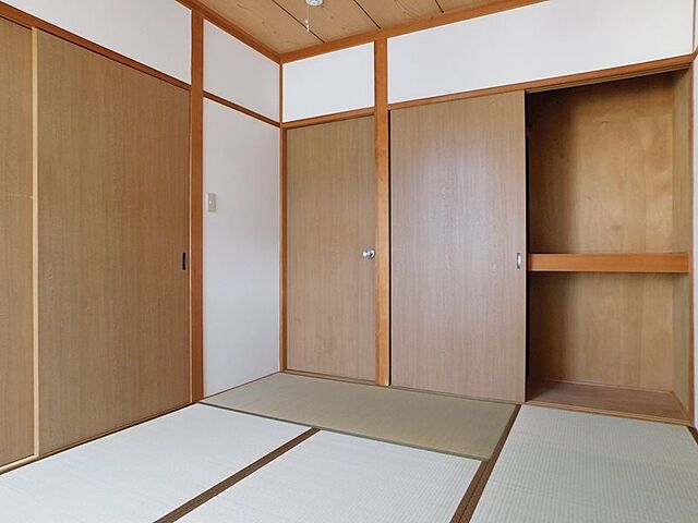 寝室