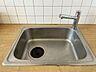 キッチン：【sink】シンプルなシンクです。※AIにて家具等消しています。