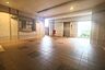 その他：【lobby】広々としたロビーですので、他の住人の方に遭遇しても安心です。