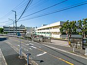 横浜市立松本中学校　1730m
