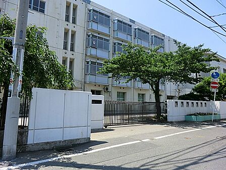 南加瀬中学校 1310m