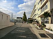 横浜市立日吉南小学校　530ｍ