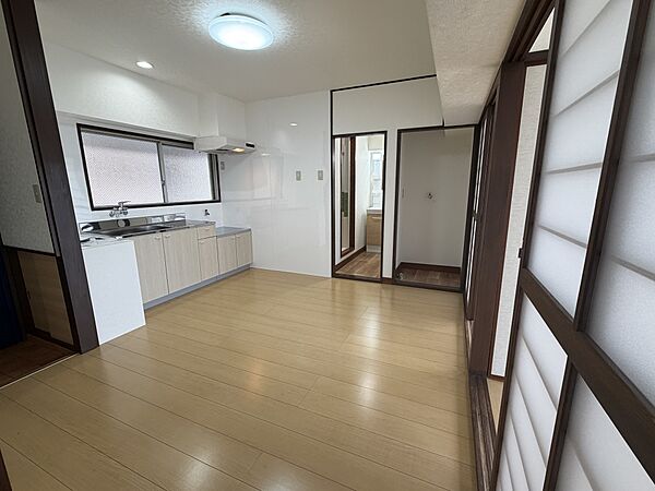 室内を拡大表示