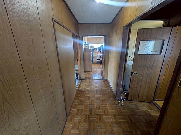 室内を拡大表示