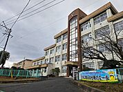 太華中学校未来を拓き、たくましく生き抜くこどもの育成 1390m