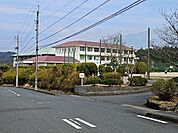 須々万中学校『ふるさとを愛す生徒 支え合う生徒 新しい時代に挑戦する生徒』 930m