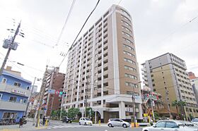 大阪府大阪市北区中崎3丁目（賃貸マンション1LDK・11階・70.13㎡） その1